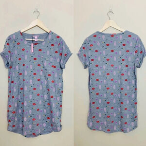 Victoria Secret • Sleep Shirt